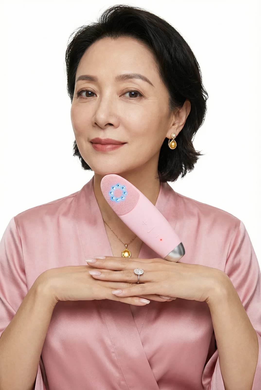 Yamaguchi. EMS Cleansing Brush vertical visual